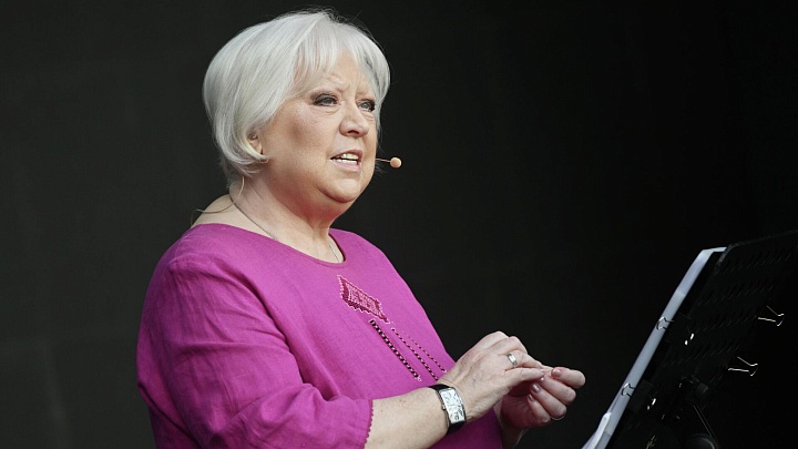 Путин: работы актрисы Крючковой находят отклик в сердцах зрителей