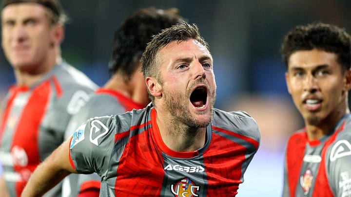 Перешедшего в "Кремонезе" Варди признали лучшим игроком ноября в Серии A