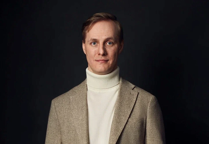 «Мани-фест» оформил продаж на 1,8 млрд рублей без участия банков  