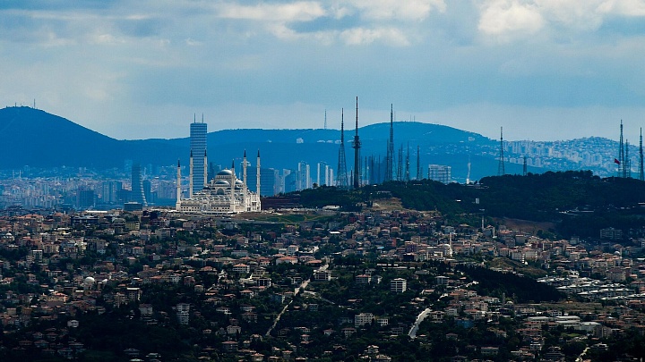 Санкции США против России застали врасплох бизнес в Турции, заявил эксперт