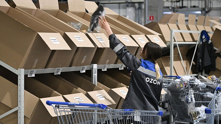 Мантуров рассказал о росте онлайн-торговли в России